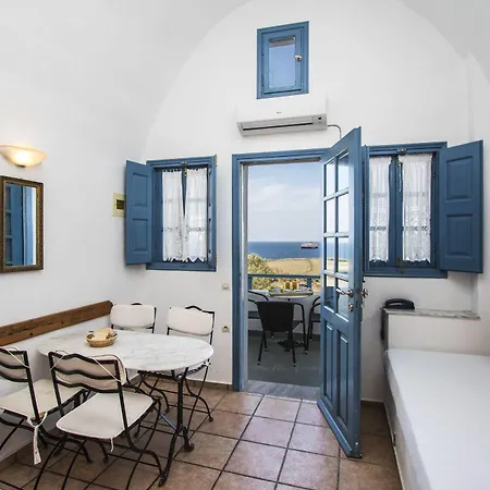 Apartment Ecoxenia Oia (Santorini)