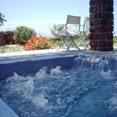 Apartment Ecoxenia Oia (Santorini)
